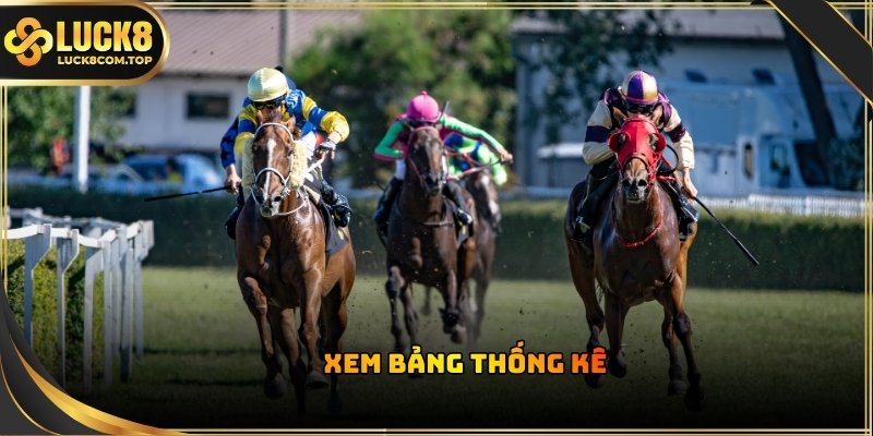 Đua ngựa ảo yêu cầu bạn so sánh các con số để tìm ra cửa đặt cược có lợi nhất